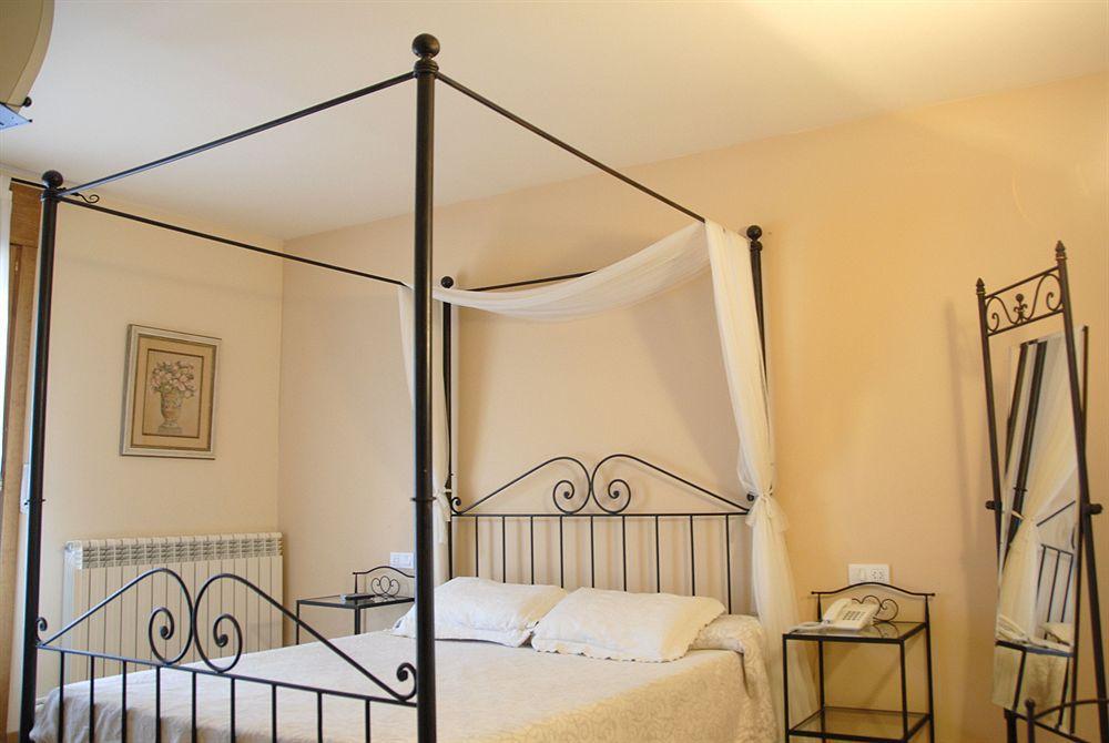 Hotel Els Encantats Espot Luaran gambar
