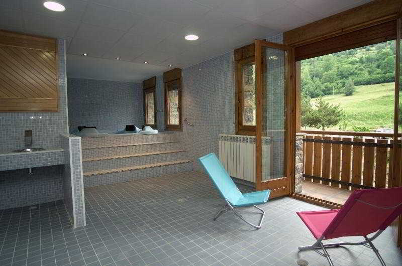 Hotel Els Encantats Espot Luaran gambar